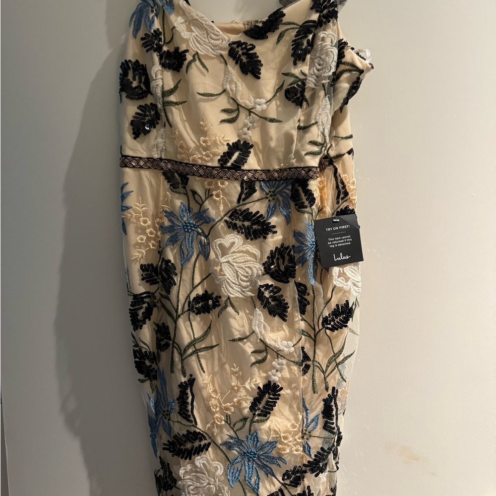 Lulu’s sequin dress with tags